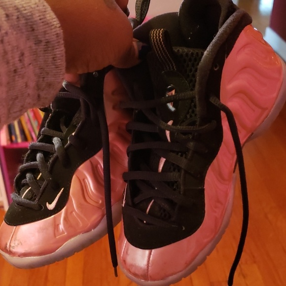 rose gold foams shoes